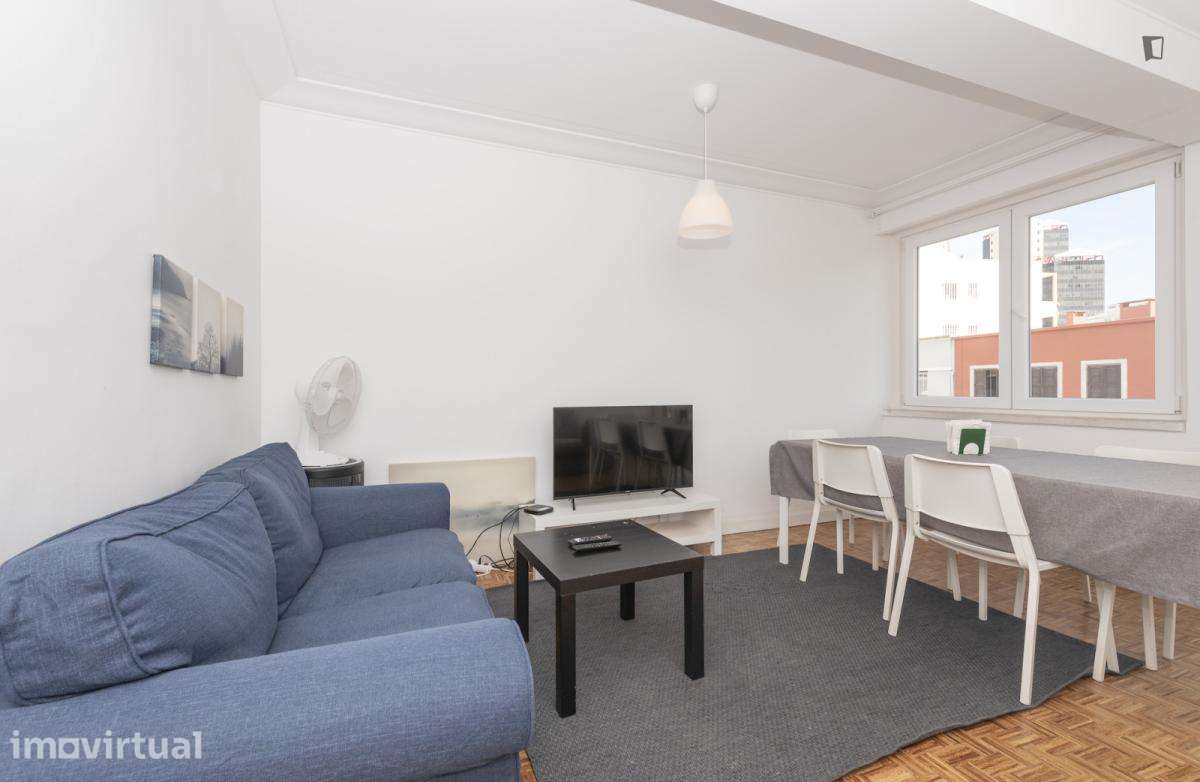 Quarto - localizado em Campolide Lisbon - Grande imagem: 3/24