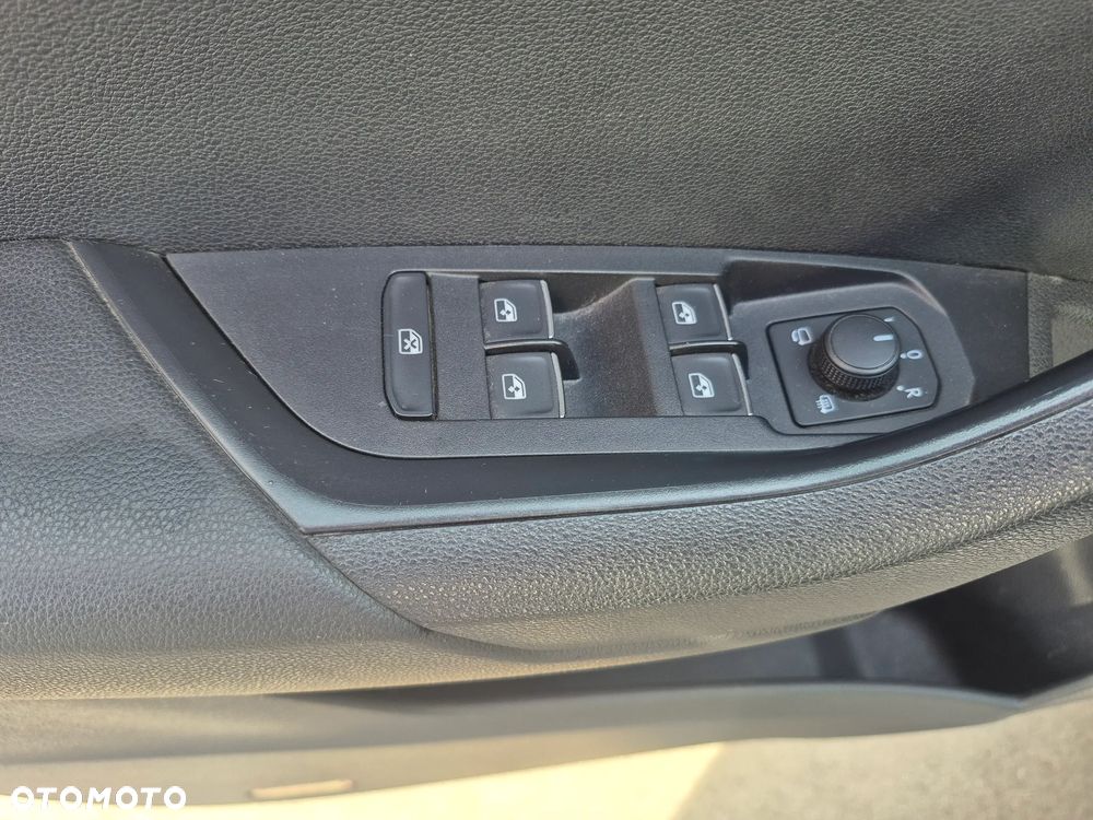 Skoda Karoq 1.6 TDI 4x2 Style - 17