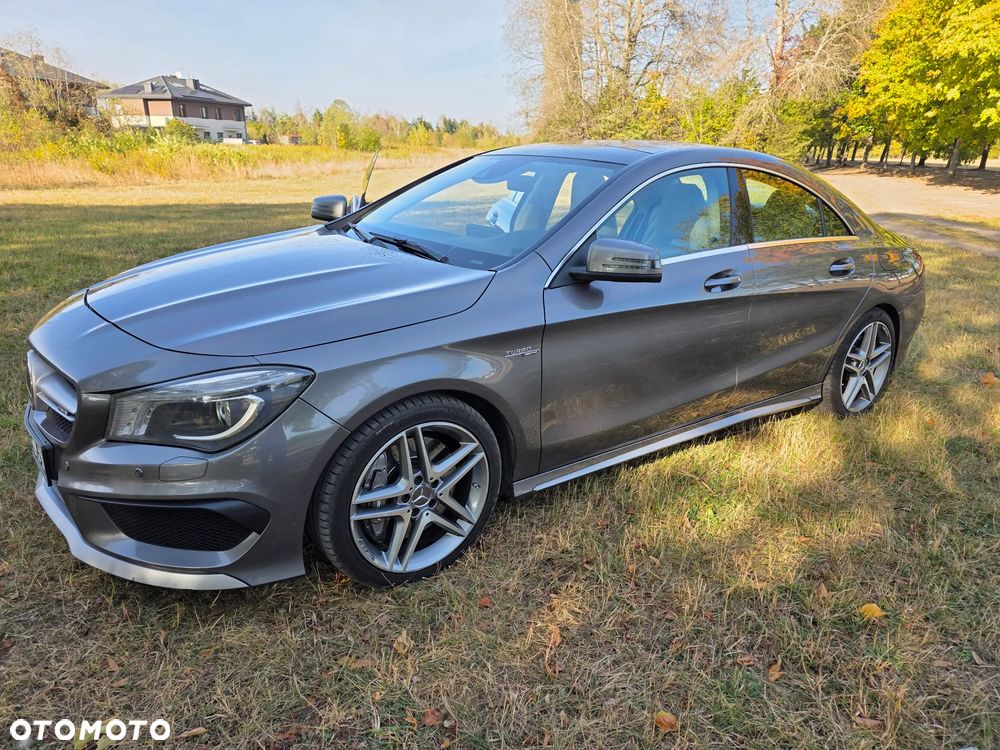 Mercedes-Benz CLA - 1