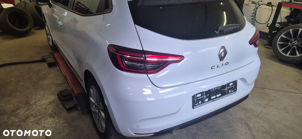 Renault Clio TCe 100 EXPERIENCE - 5