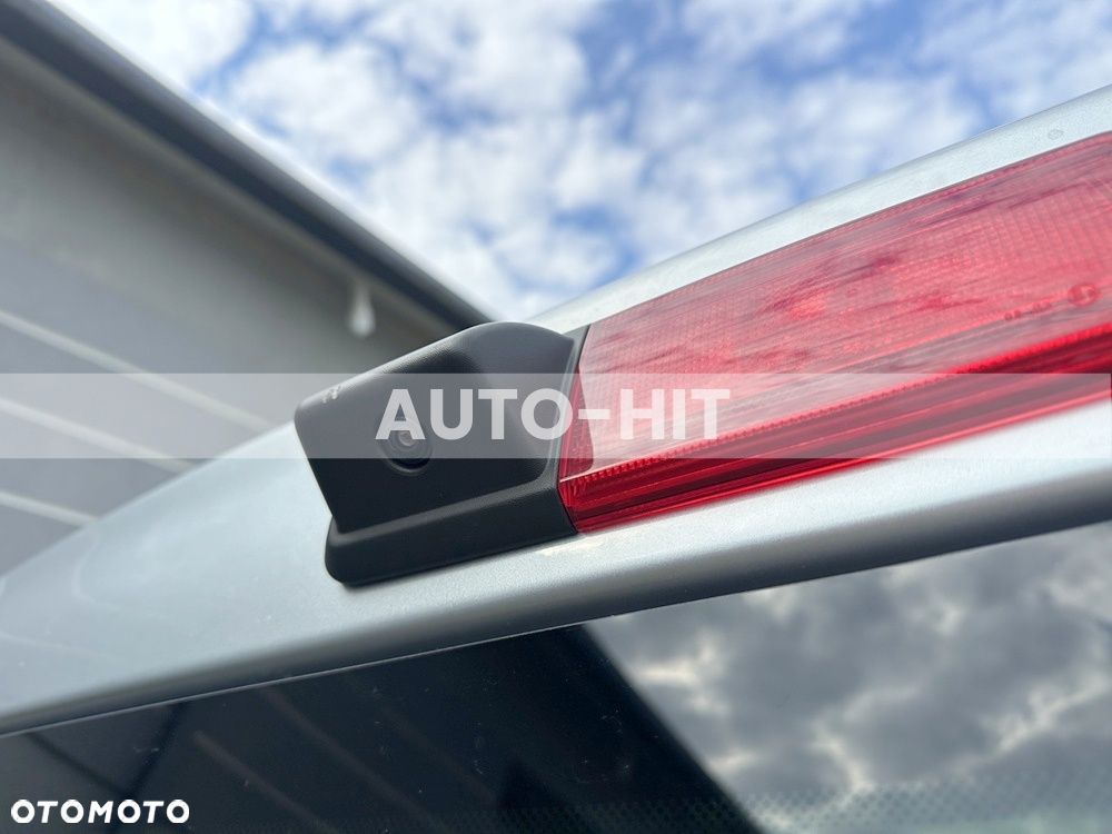 Renault Trafic - 16