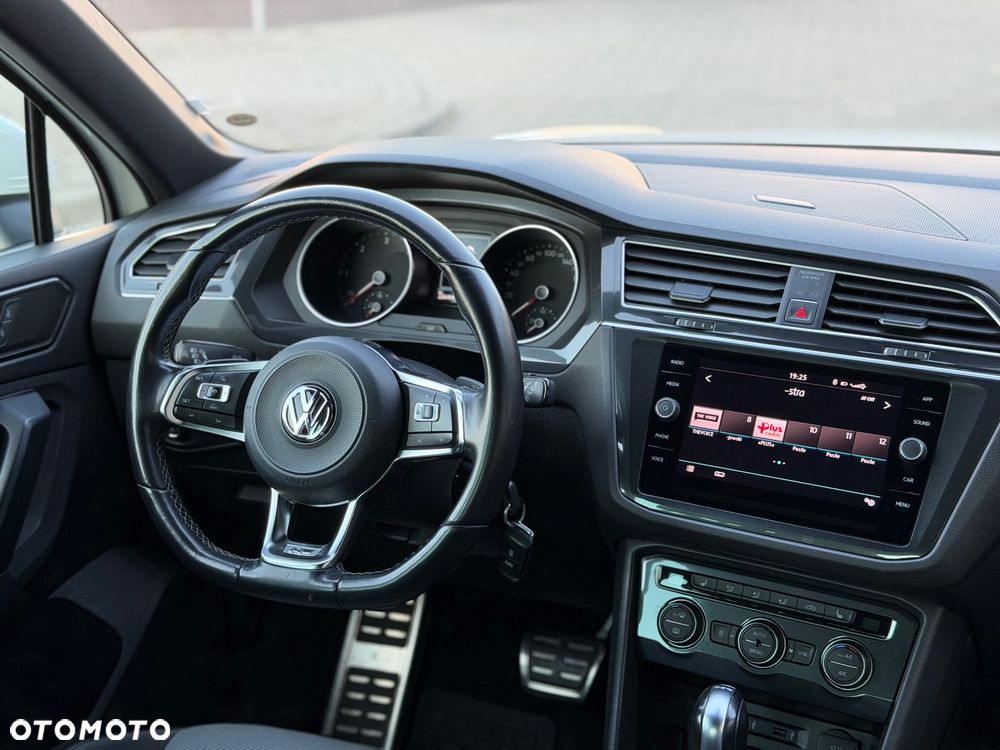 Volkswagen Tiguan 2.0 TDI SCR DSG R-Line - 18