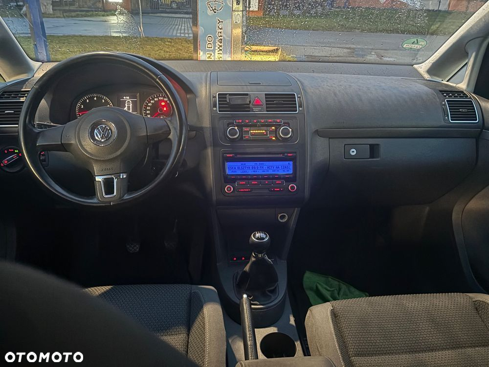 Volkswagen Touran 1.2 TSI BlueMot Trendline - 9