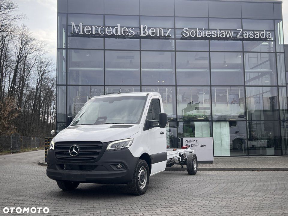 Mercedes-Benz Sprinter - 1
