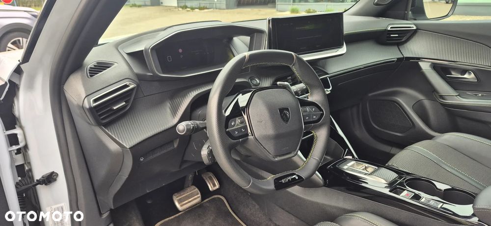 Peugeot 2008 PureTech 130 GT S&S EAT8 - 12