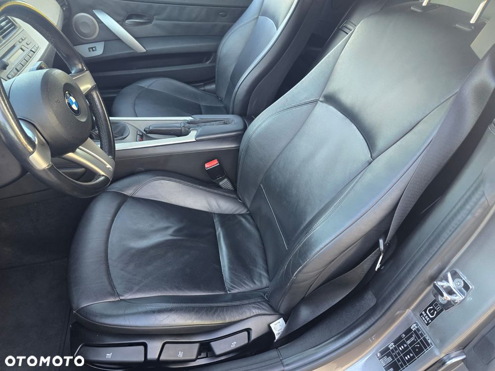 BMW Z4 2.5i - 26