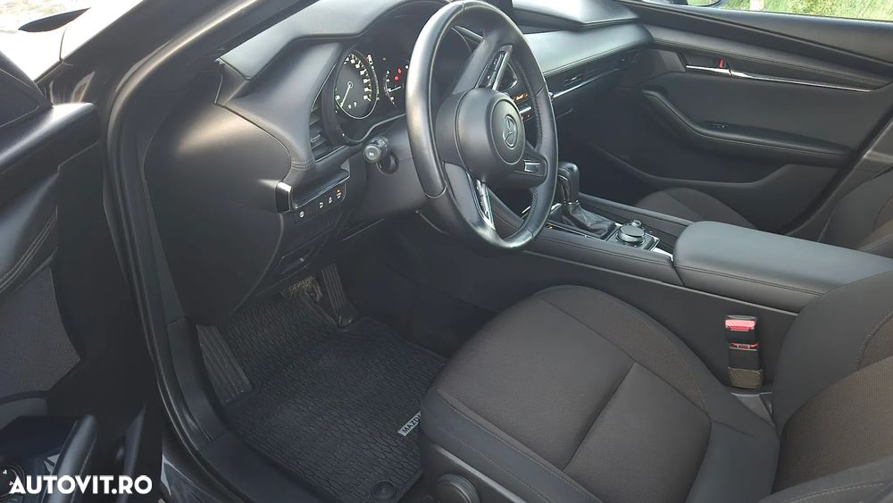 Mazda 3 G122 AT Plus - 12