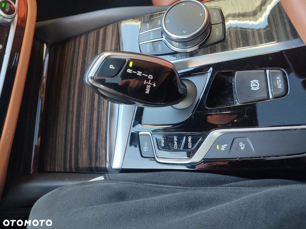 BMW Seria 5 - 8