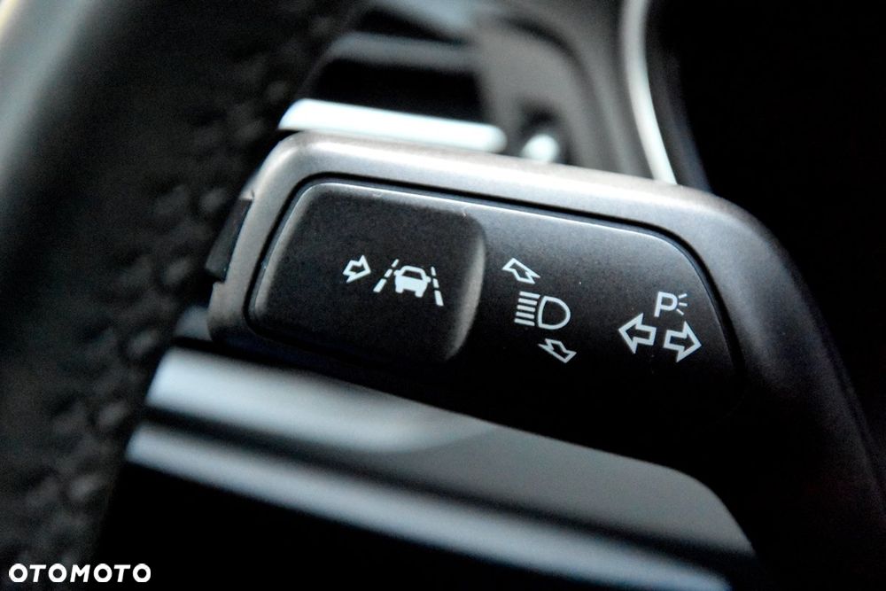 Ford Focus 1.0 EcoBoost Hybrid ACTIVE STYLE - 27