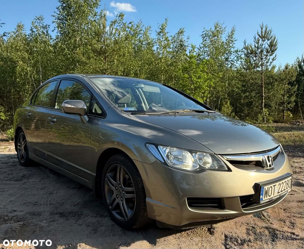 Honda Civic 1.8 Comfort - 9
