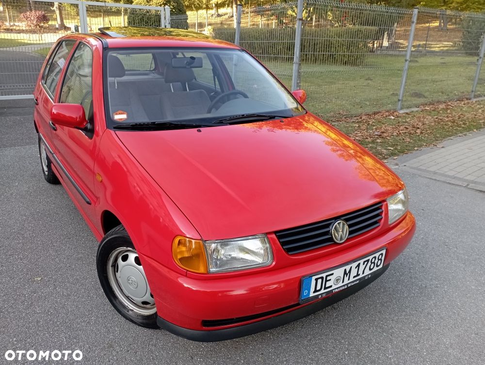 Volkswagen Polo 1995 photo 2