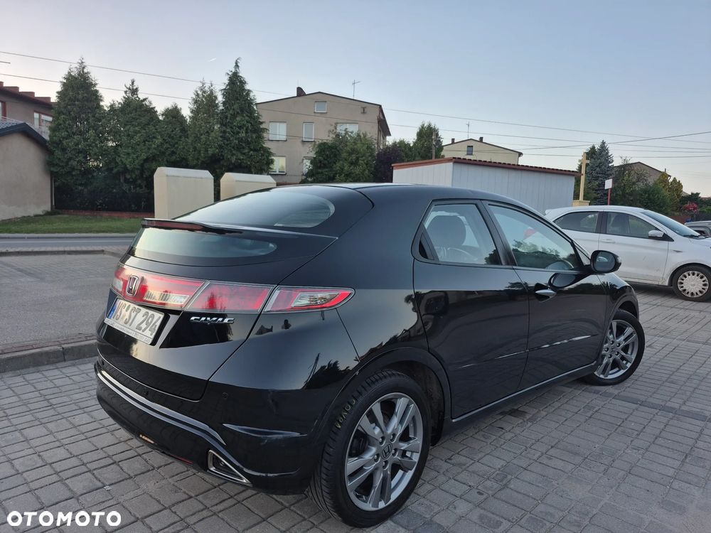 Honda Civic 1.8 GT Special Edition - 18