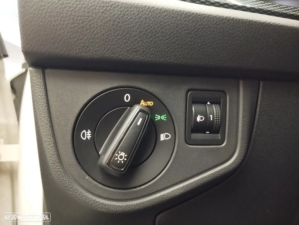 VW Taigo 1.0 TSI - 17