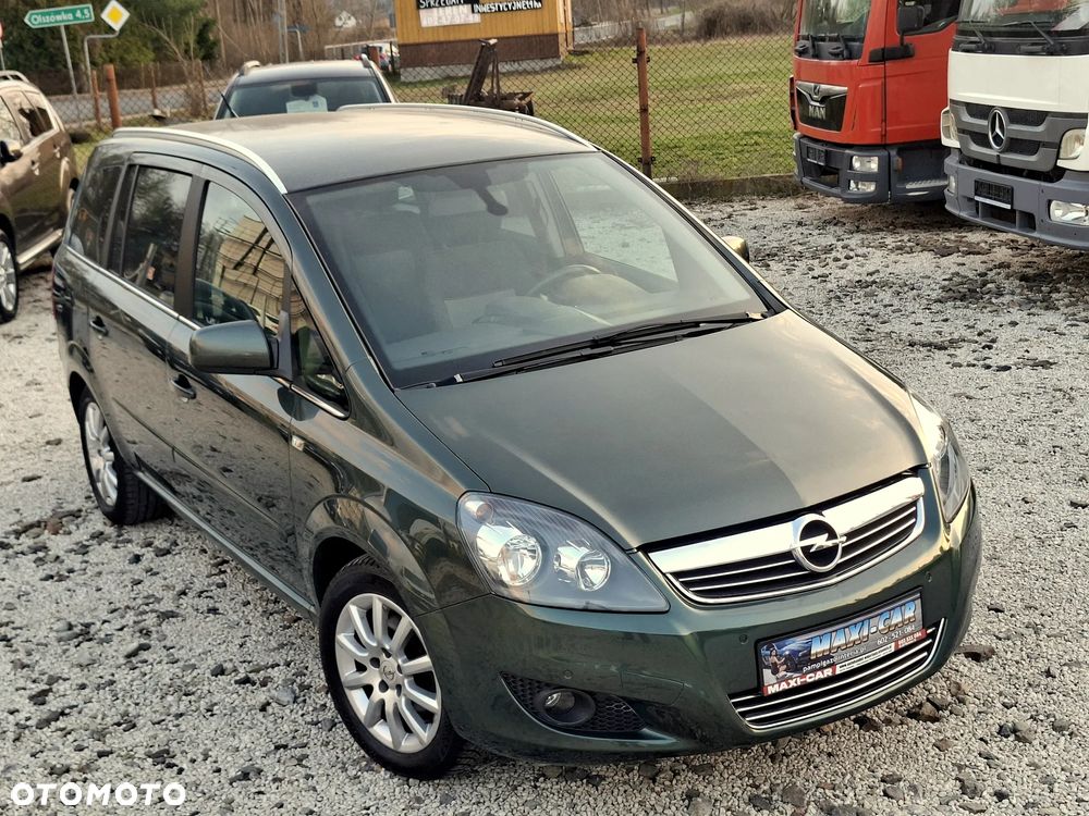Opel Zafira 1.8 Family Plus - 11