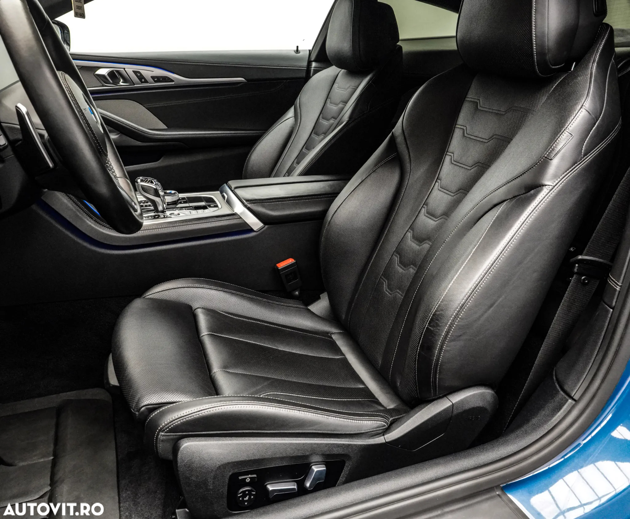 BMW M8 M850i xDrive AT - 13