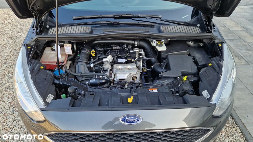 Ford C-MAX 1.0 EcoBoost Titanium ASS - 37