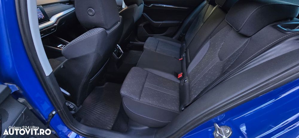 Skoda Octavia 2.0 TDI DSG Ambition - 7