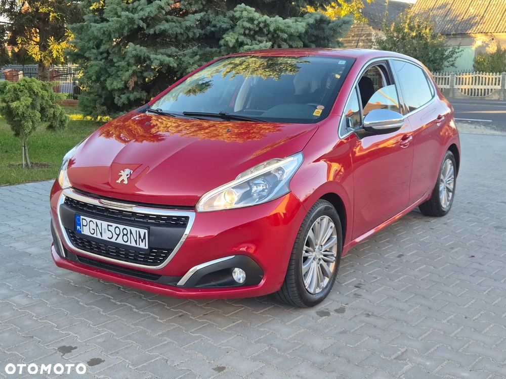 Peugeot 208 2016 photo 4