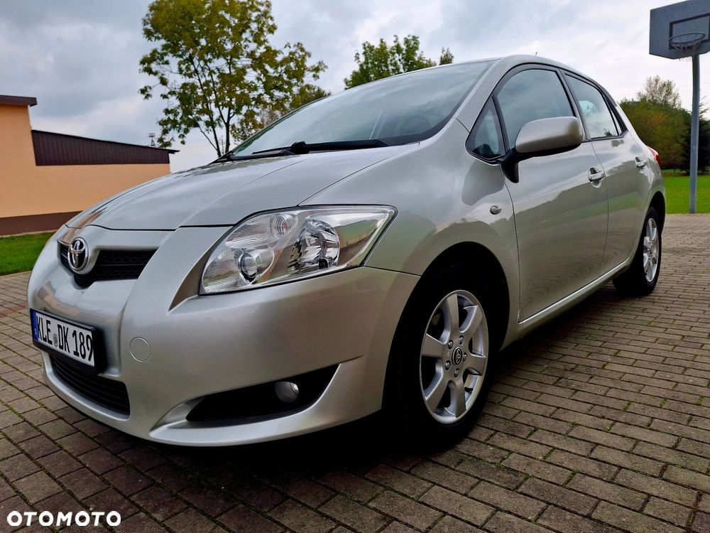 Toyota Auris 1.6 VVT-i Team - 3