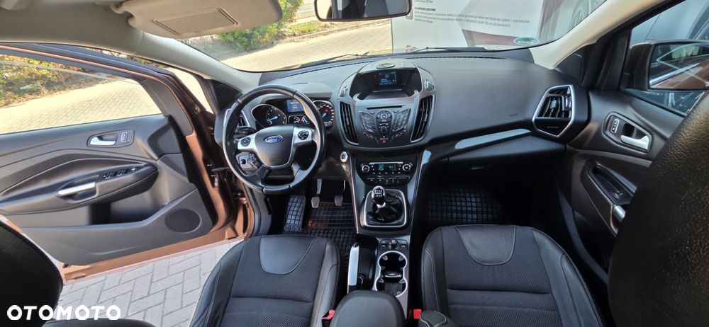 Ford Kuga 1.6 EcoBoost 2x4 SYNC - 31