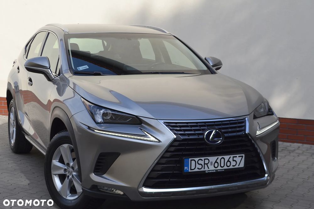 Lexus NX 300h Comfort AWD - 1