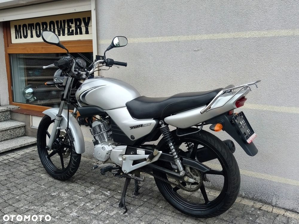 Yamaha YBR - 11