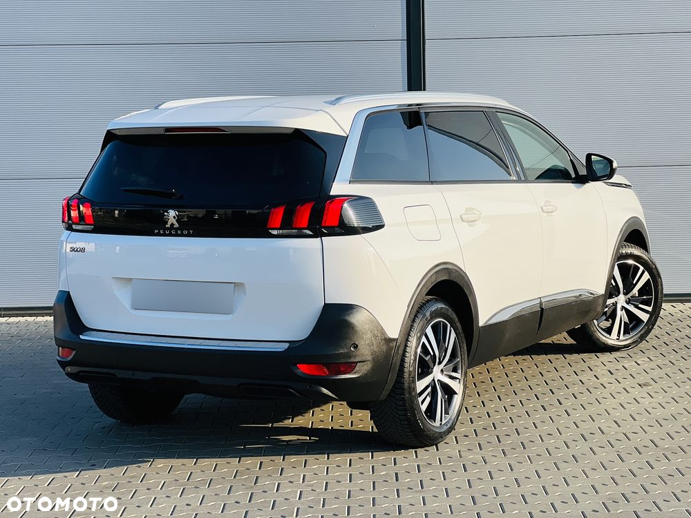 Peugeot 5008 BlueHDI 130 EAT8 Allure - 4