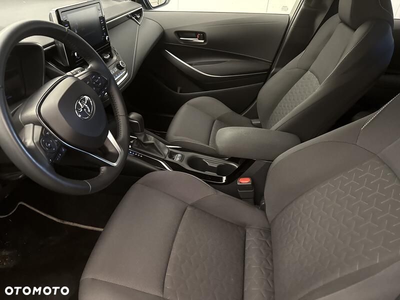 Toyota Corolla 1.8 Hybrid Comfort - 12