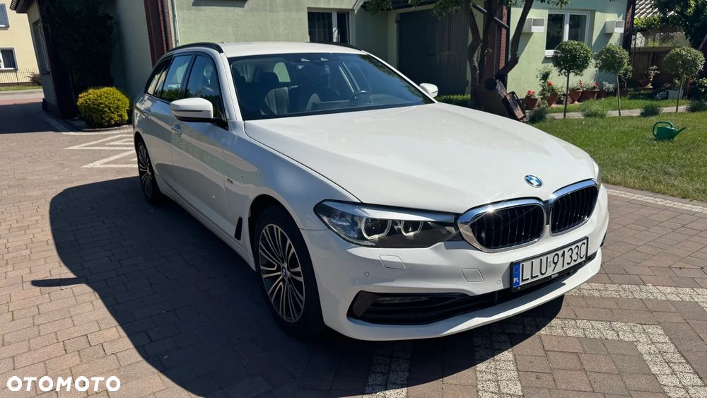 BMW Seria 5 520d xDrive Sport Line sport - 12