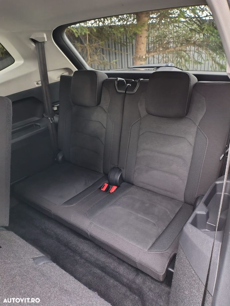 Volkswagen Tiguan - 19