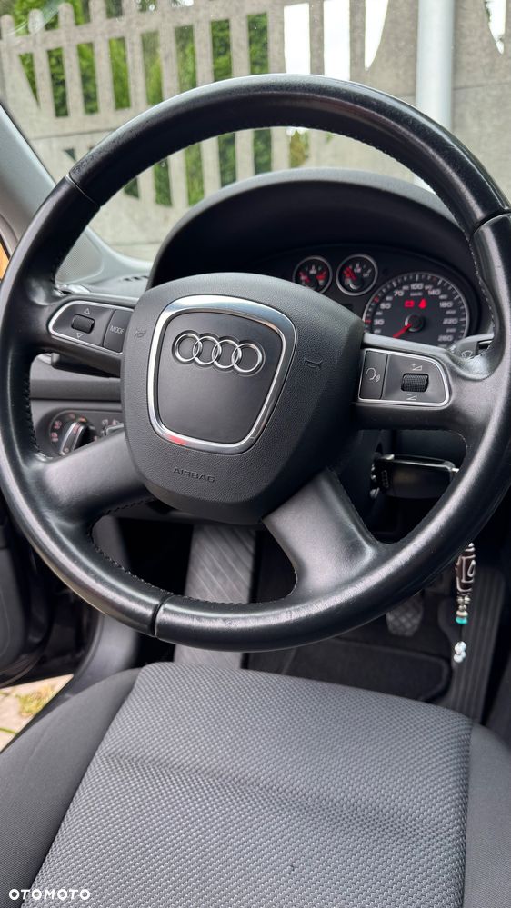 Audi A3 3-drzwiowe 2.0 TDI DPF Attraction - 17
