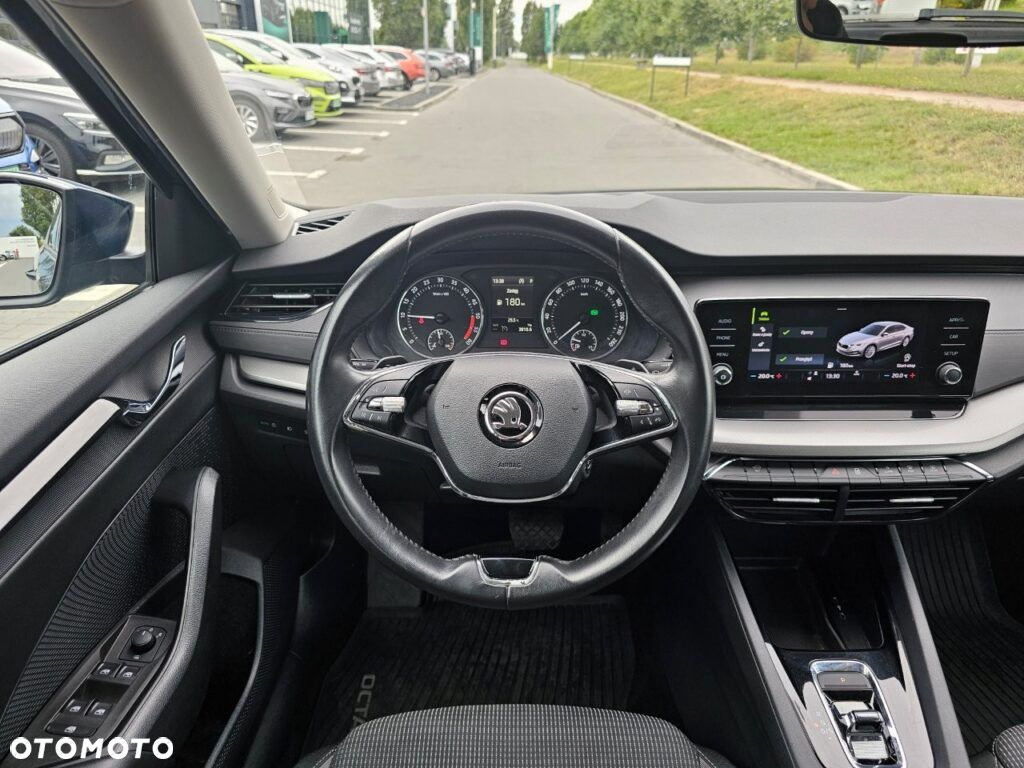 Skoda Octavia 2.0 TDI Ambition DSG - 11