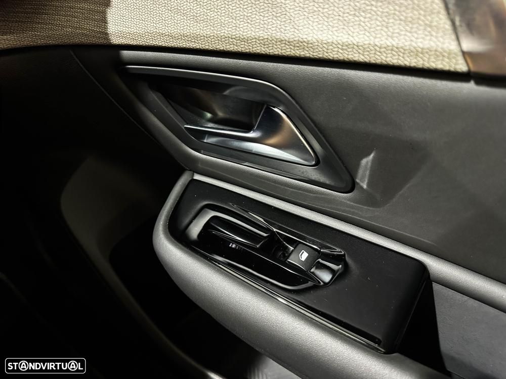 Citroën C5 X 1.6 Hybrid Feel Pack e-EAT8 - 31