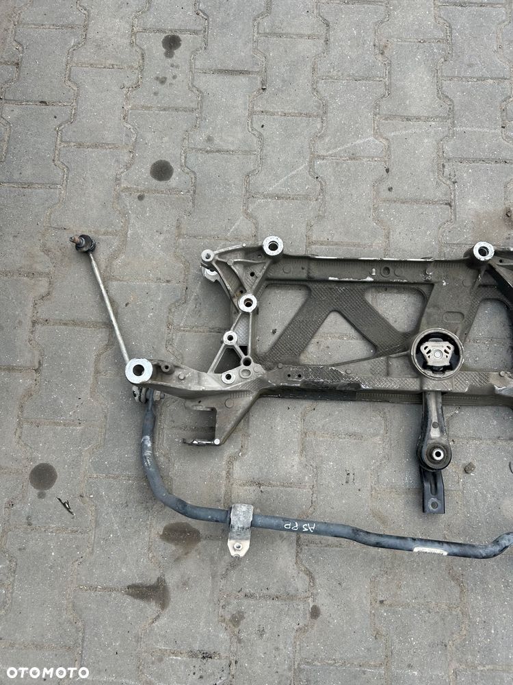 Audi A3 8V kołyska aluminiowa 5Q0199369G drążek reakcyjny wózek sanki trawers - 4