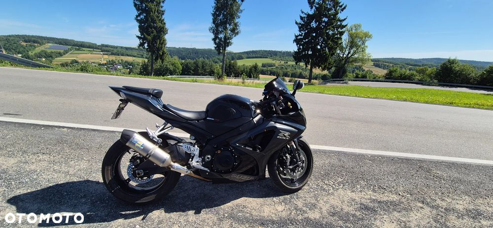 Suzuki GSX-R - 23