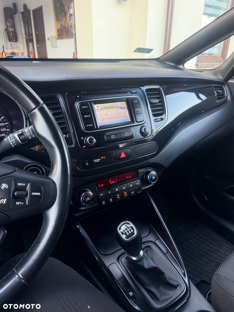 Kia Carens 1.7 CRDi XL - 6