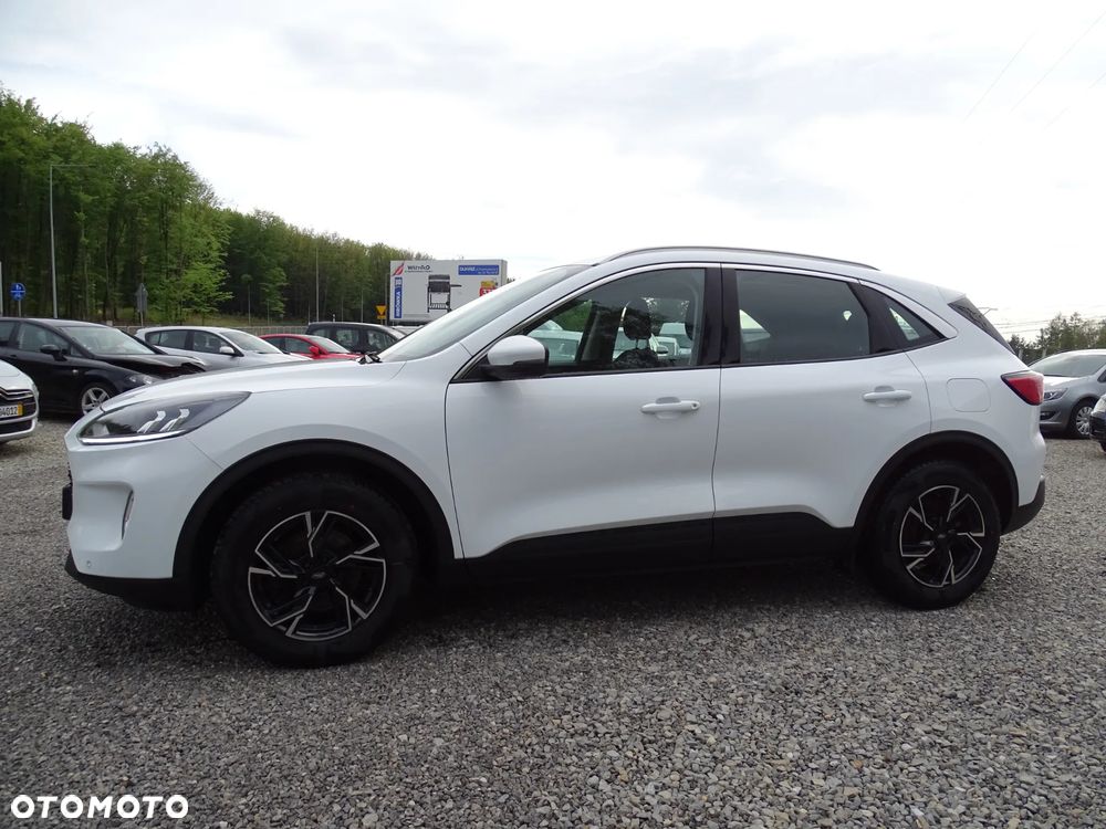 Ford Kuga - 3
