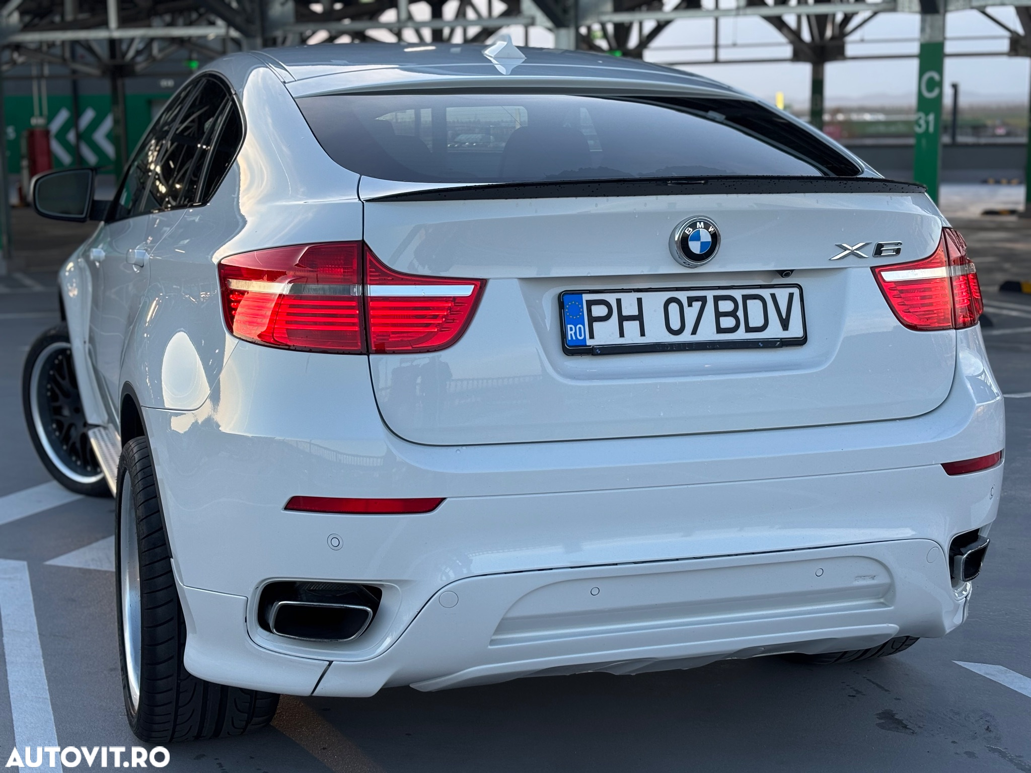 BMW X6 xDrive50i - 3
