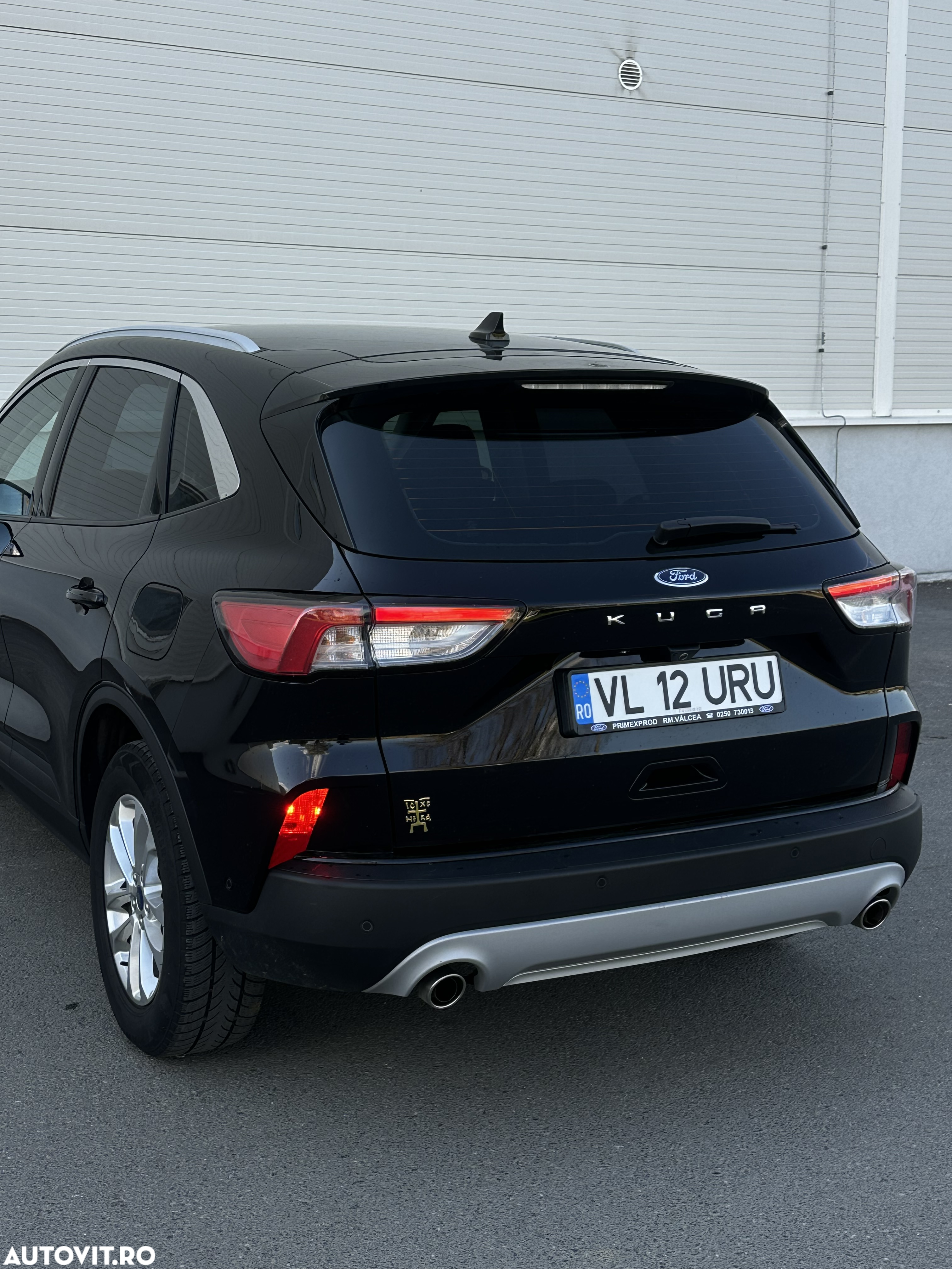 Ford Kuga 1.5 EcoBoost FWD Titanium - 12