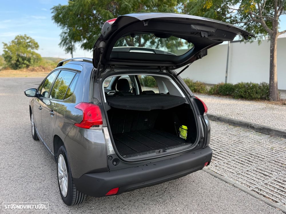 Peugeot 2008 1.6 e-HDi Active - 3