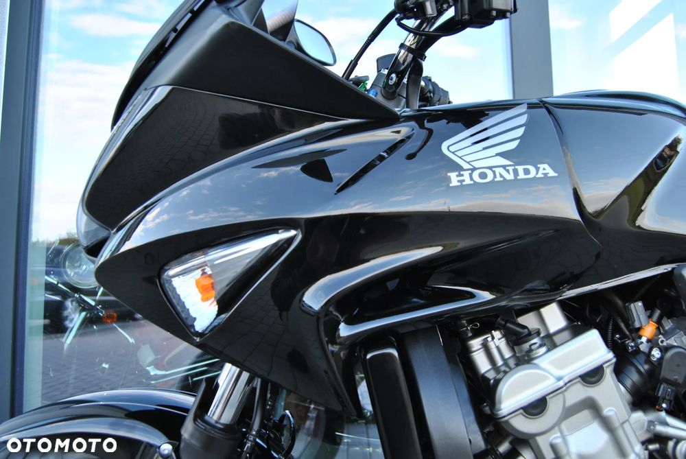 Honda CBF - 34