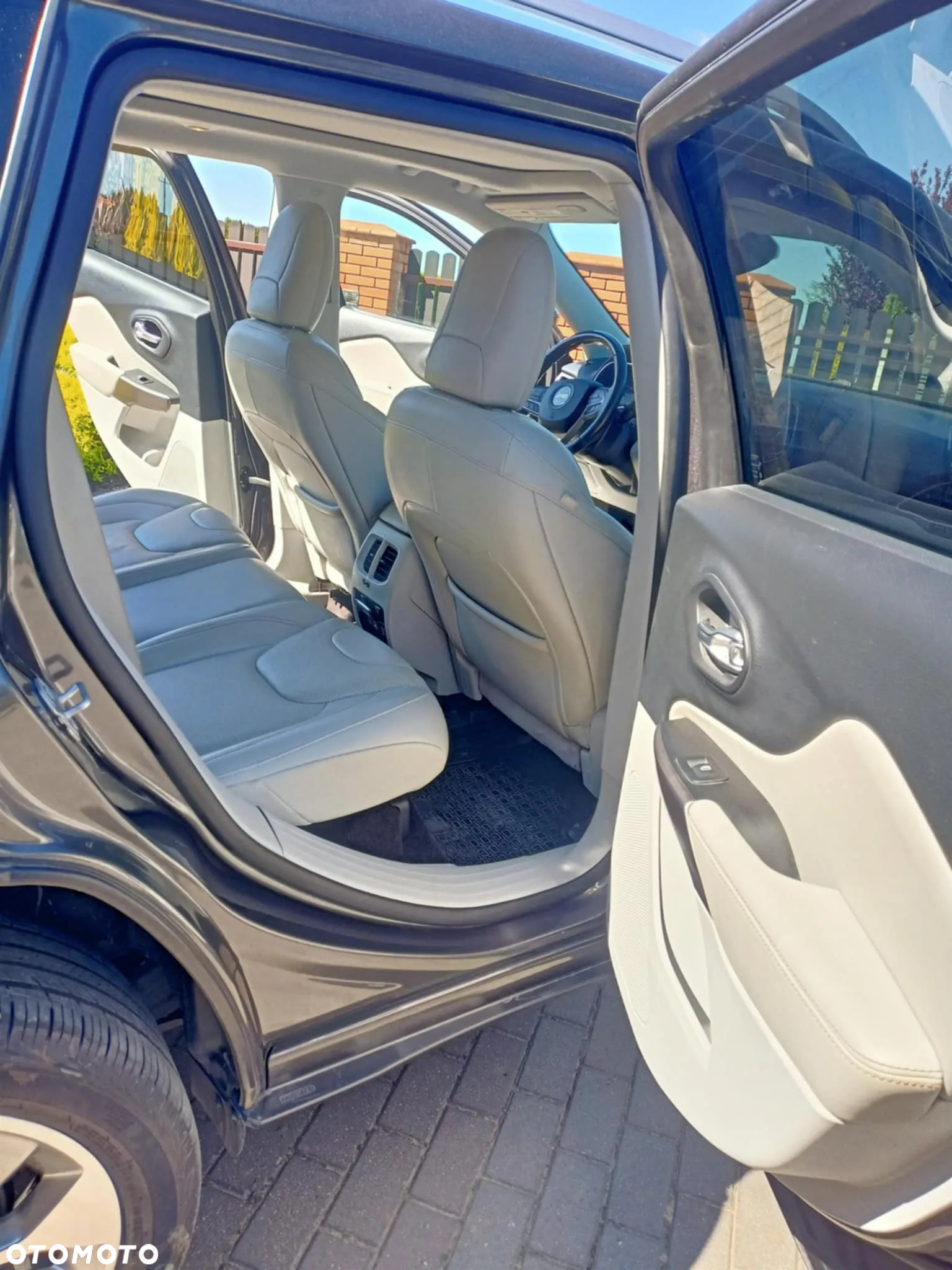 Jeep Cherokee 3.2 V6 Active Drive I Overland - 10