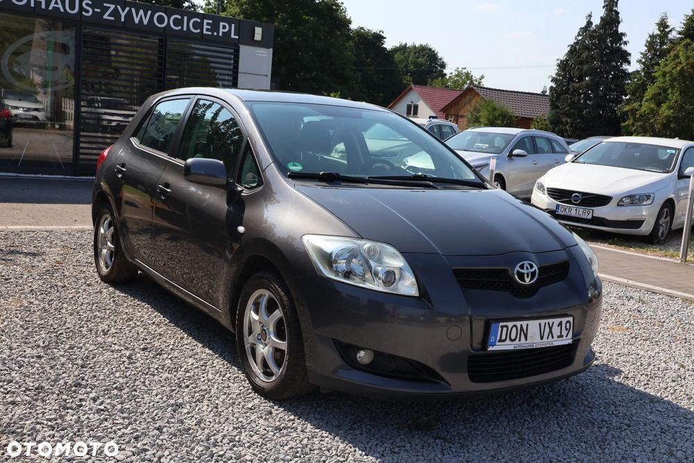 Toyota Auris 1.6 VVT-i Premium - 2