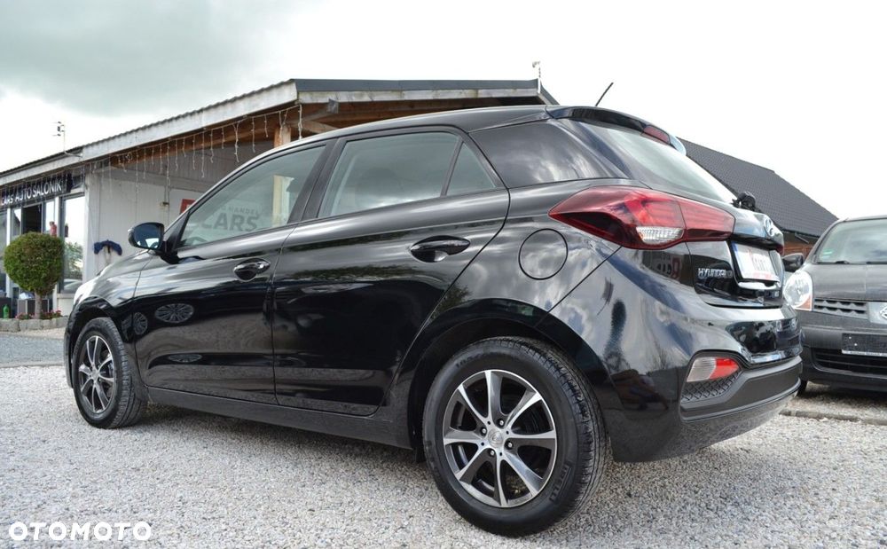 Hyundai i20 1.2 Select - 19