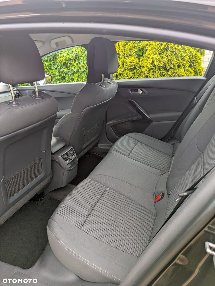 Peugeot 508 - 8