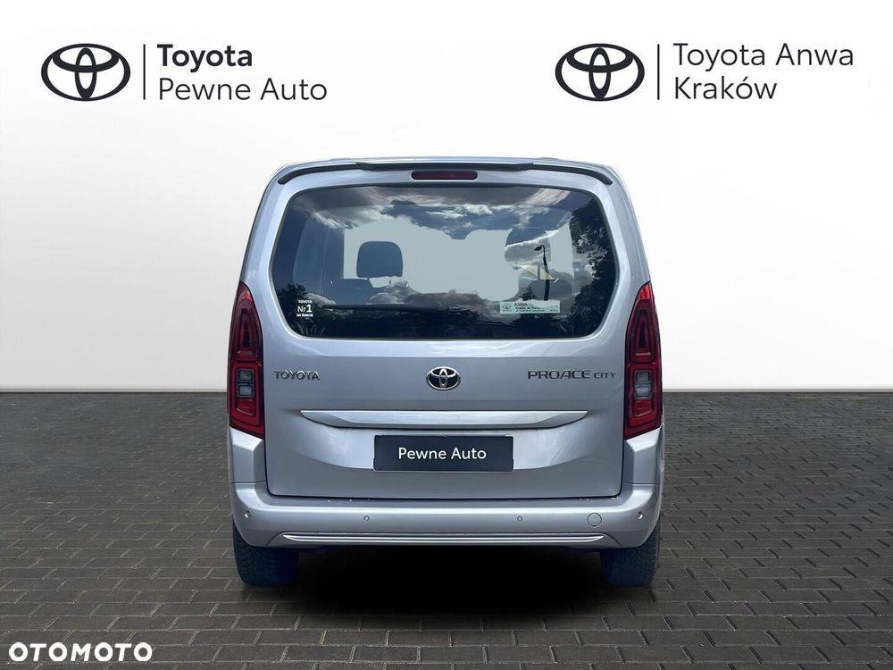 Toyota Proace City Verso 1.5 D-4D Business - 8