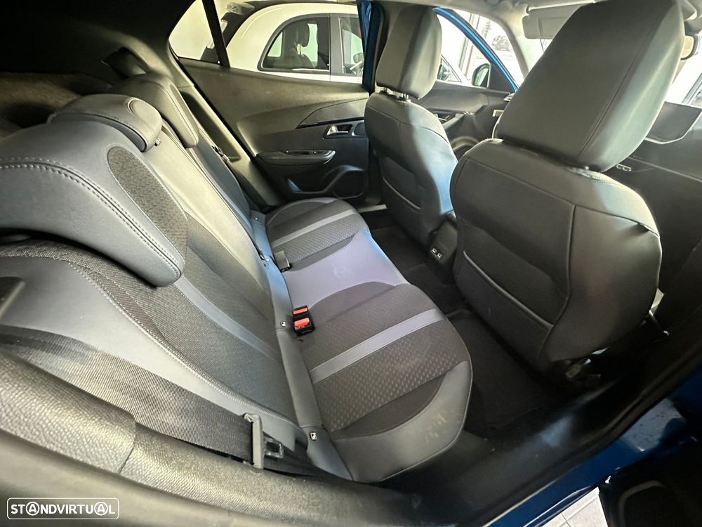 Peugeot 2008 1.2 PureTech Allure - 12