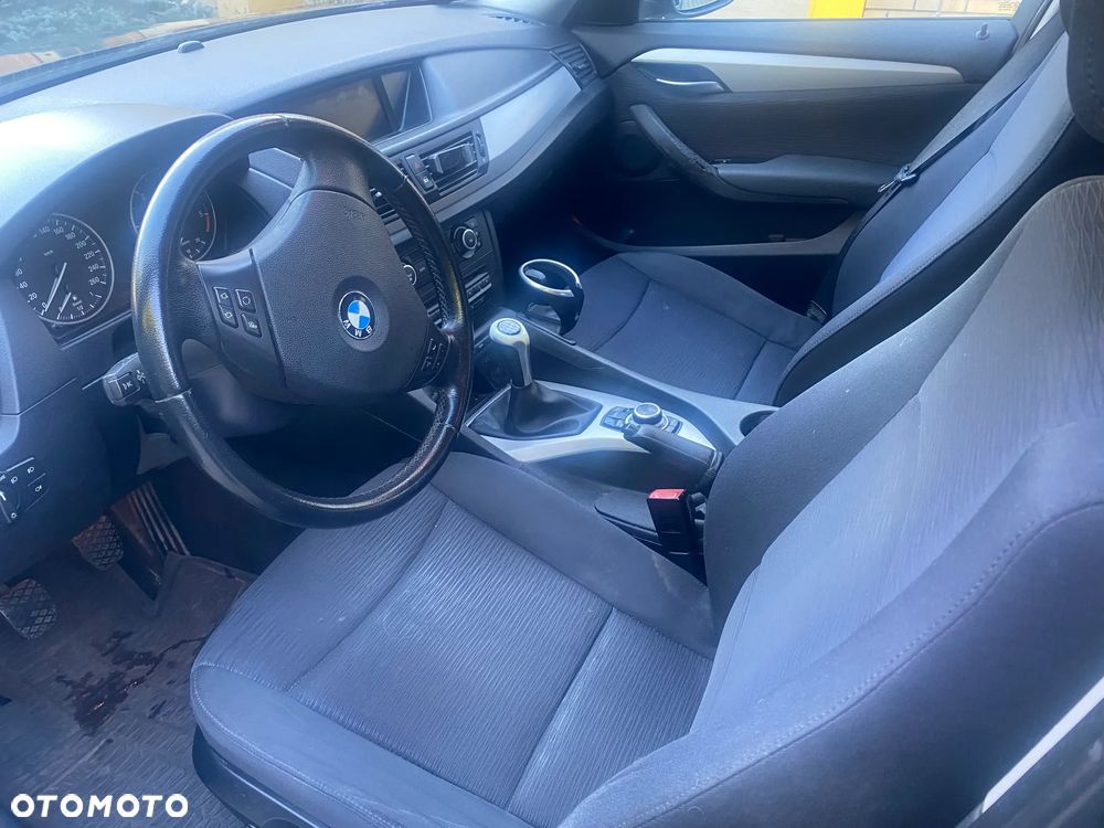 BMW X1 xDrive20d - 9