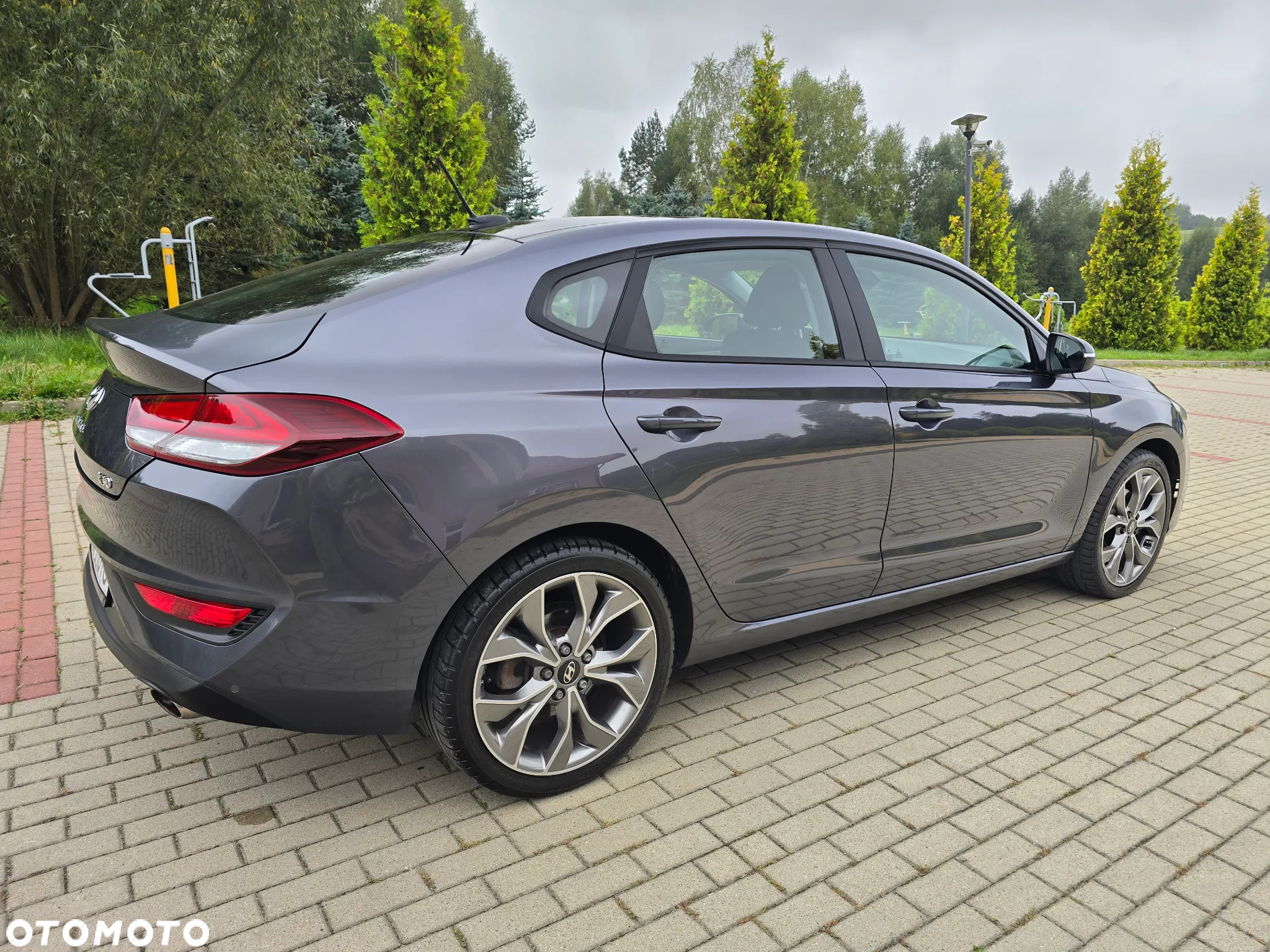 Hyundai i30 1.4 T-GDI Fastback Premium - 8