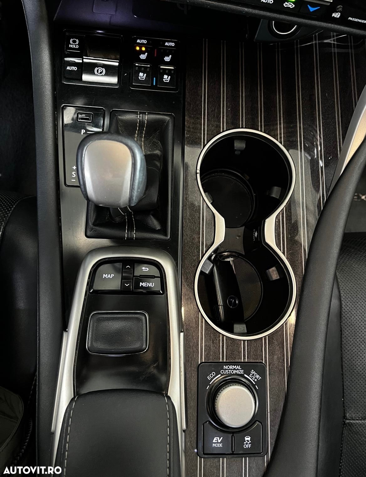 Lexus Seria RX 450h Aut. Luxury (trapa panoramica) - 19